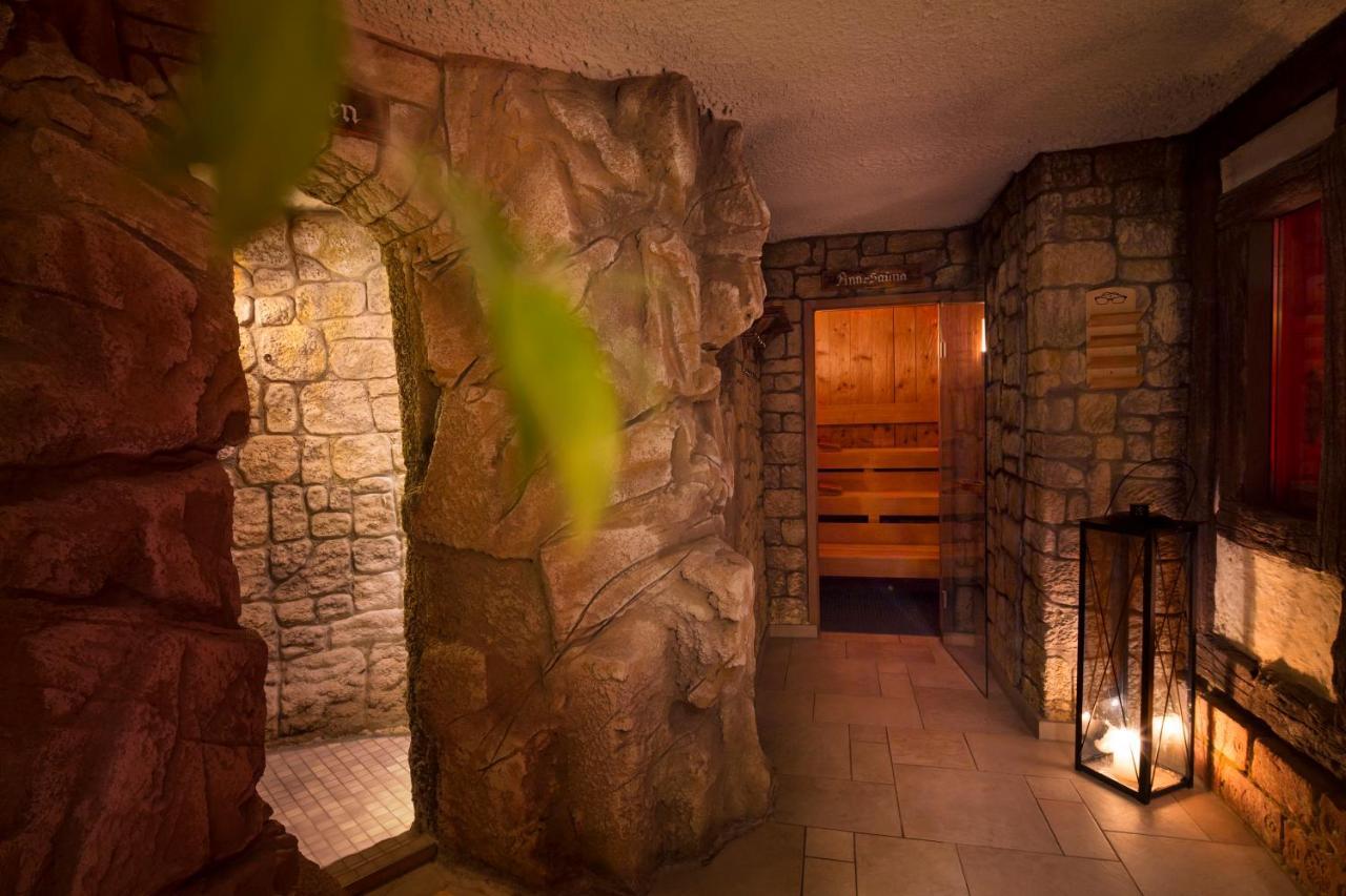 Forellenhof Roessle Hotel & Restaurant Lichtenstein  エクステリア 写真