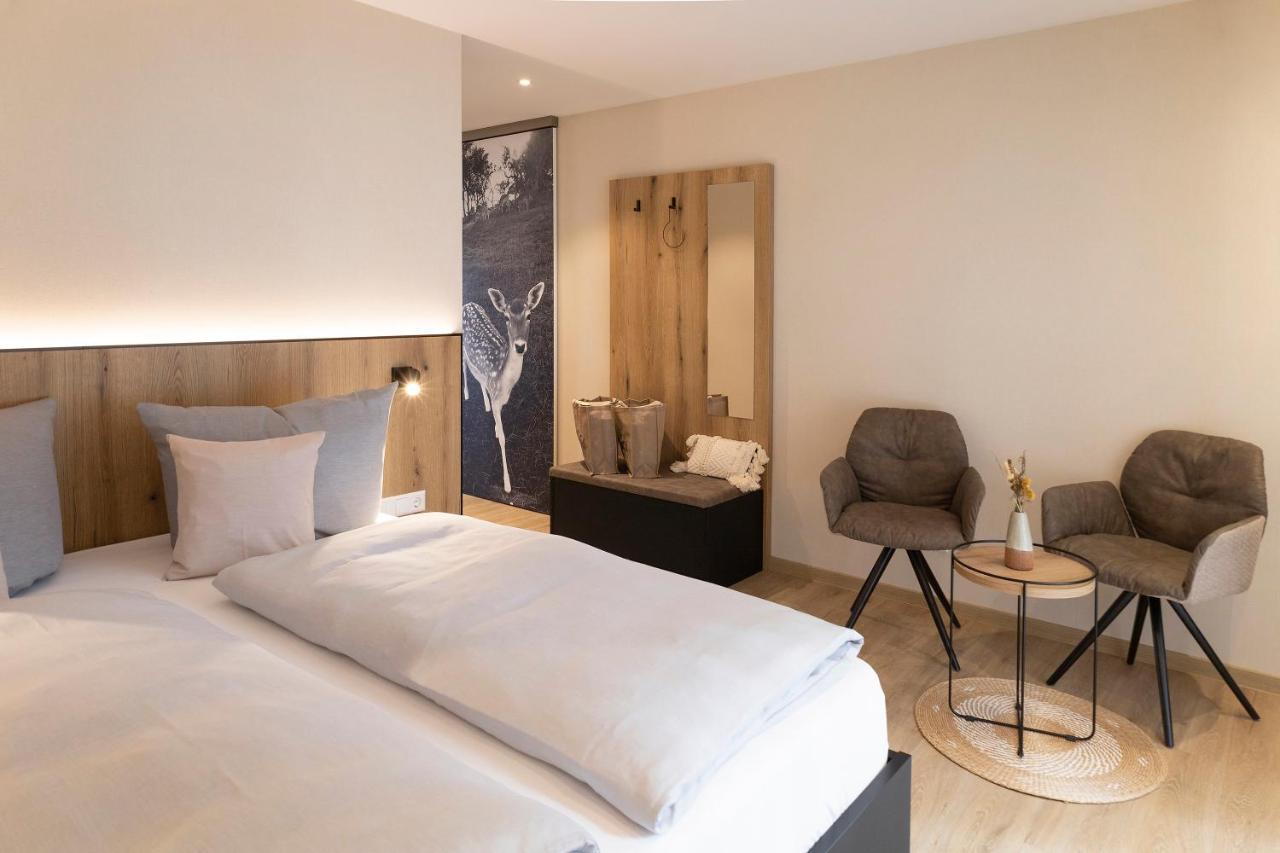 Forellenhof Roessle Hotel & Restaurant Lichtenstein  エクステリア 写真