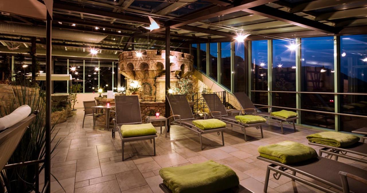 Forellenhof Roessle Hotel & Restaurant Lichtenstein  エクステリア 写真