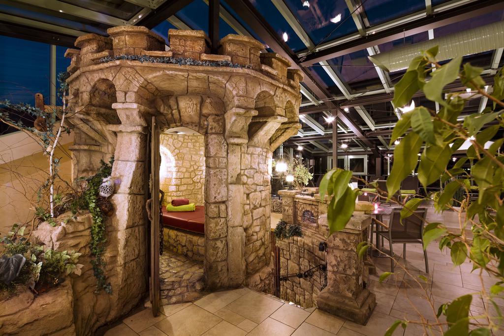 Forellenhof Roessle Hotel & Restaurant Lichtenstein  エクステリア 写真